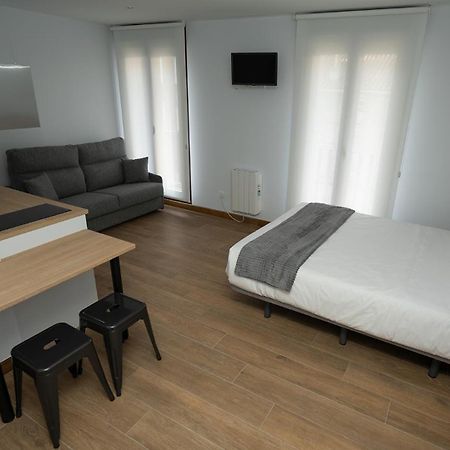 Apartamentos Puerta De Occidente Cornellana Dış mekan fotoğraf
