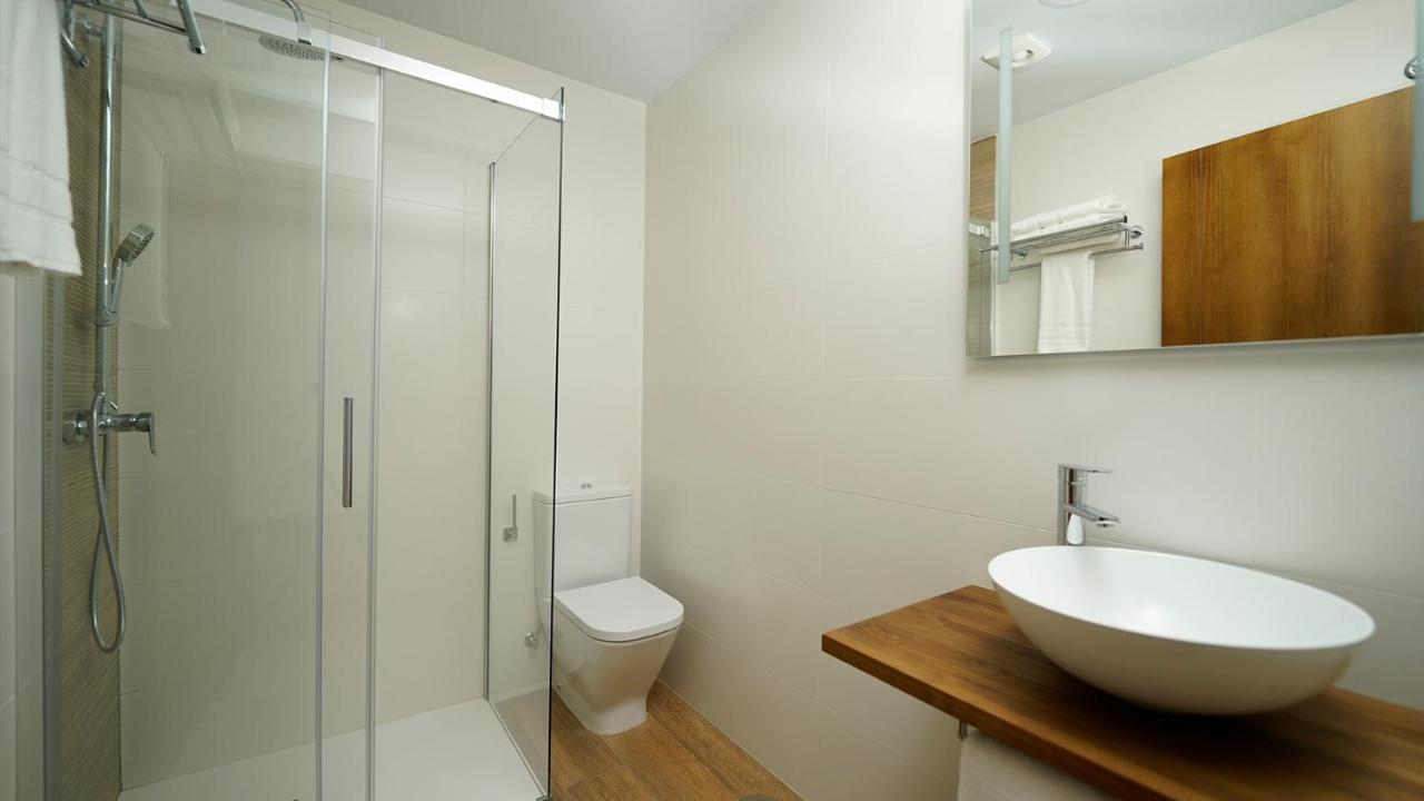 Apartamentos Puerta De Occidente Cornellana Dış mekan fotoğraf