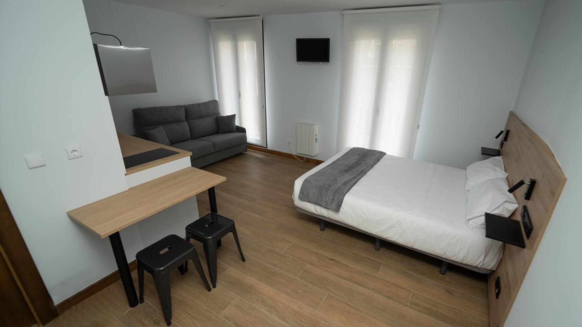 Apartamentos Puerta De Occidente Cornellana Dış mekan fotoğraf