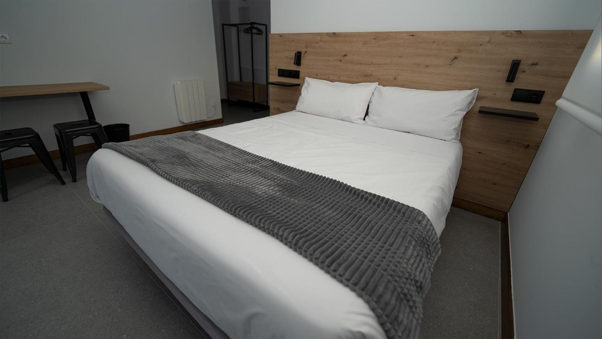 Apartamentos Puerta De Occidente Cornellana Dış mekan fotoğraf