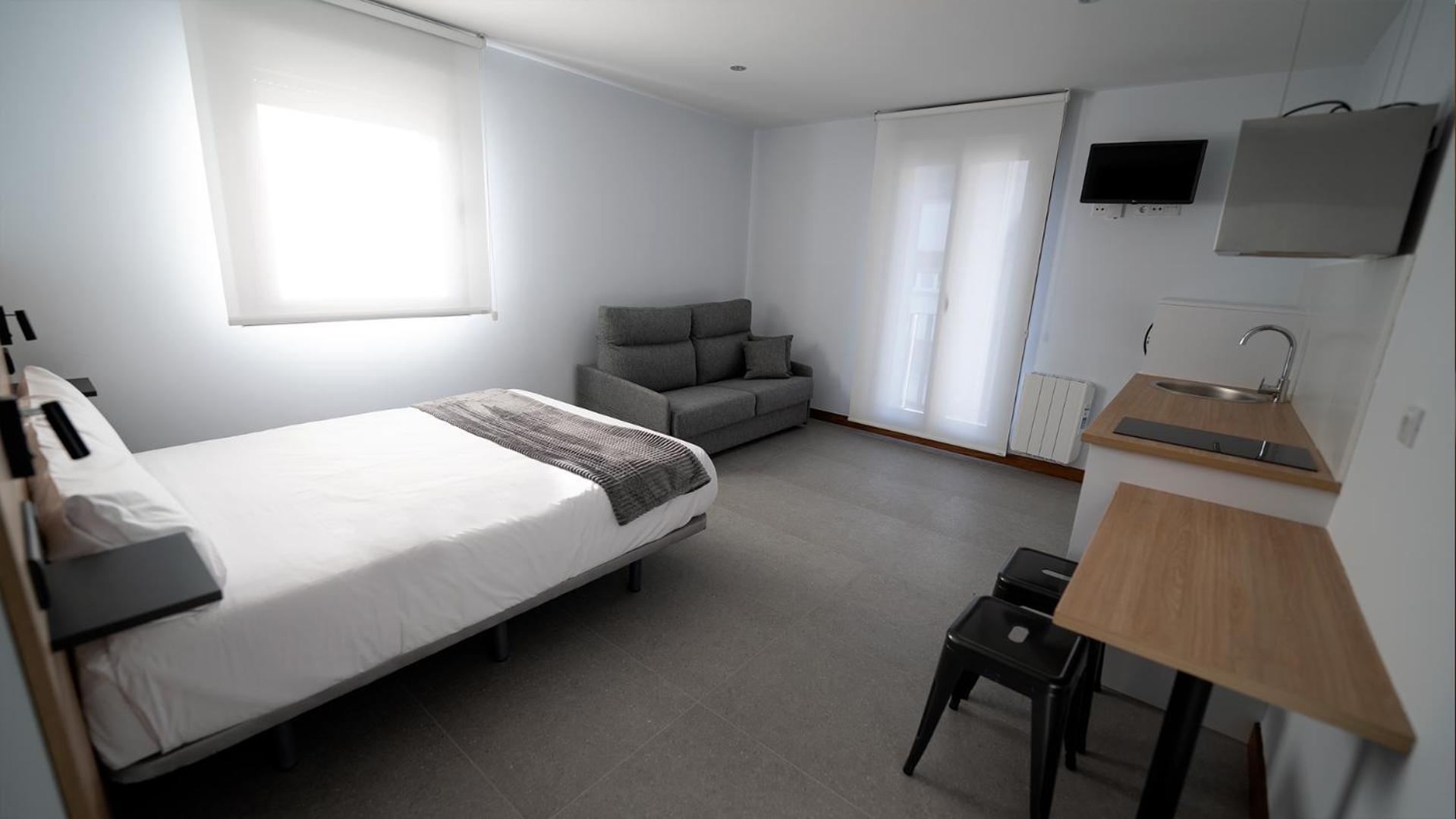 Apartamentos Puerta De Occidente Cornellana Dış mekan fotoğraf